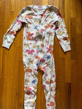 Hanna Andersson White Butterfly Print One-Piece Pajamas